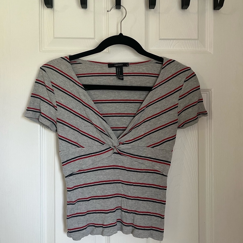 Forever 21 Gray Twist Front Striped Short-Sleeve V-Neck Bodycon Top